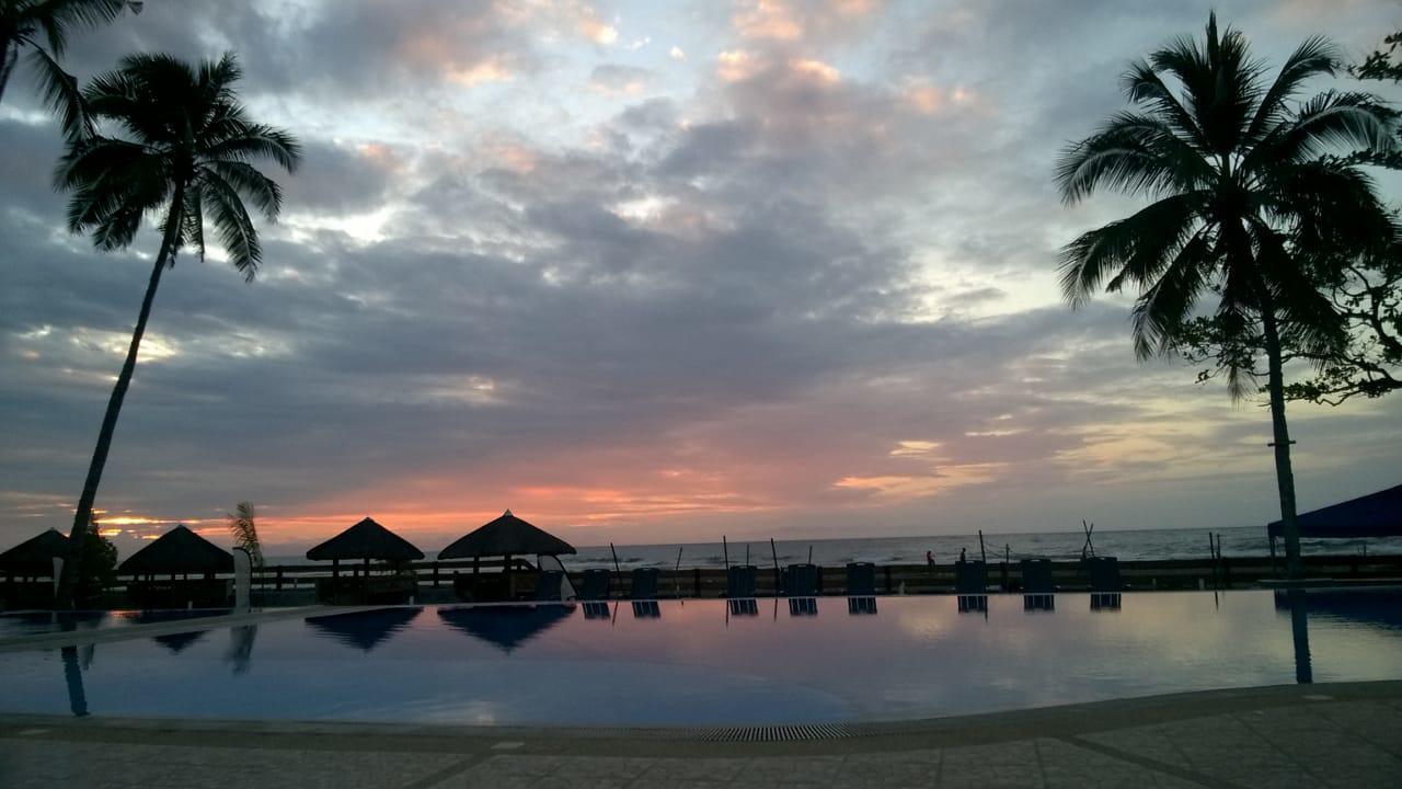 Lagoon Beach Resort Gitagun Ngoại thất bức ảnh