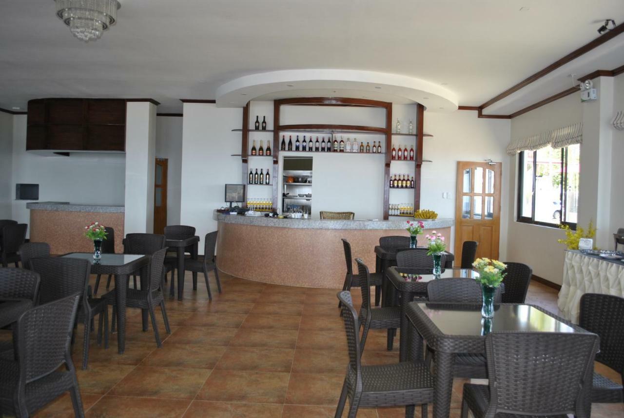 Lagoon Beach Resort Gitagun Ngoại thất bức ảnh