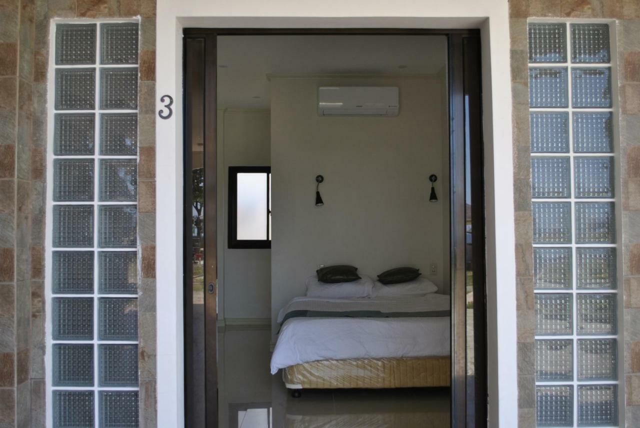 Lagoon Beach Resort Gitagun Ngoại thất bức ảnh